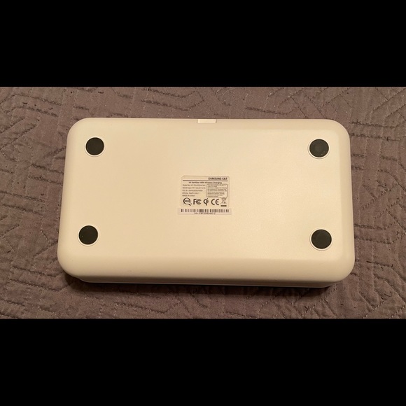 Samsung UV Sanitizer Wireless Charging station - Picture 6 of 6